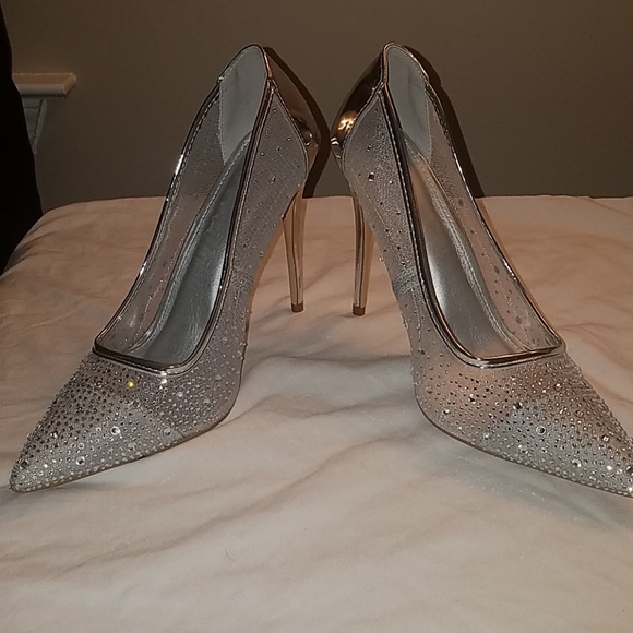 Windsor Shoes - 🚨FINAL SALE🚨Silver Rhinestone Studded Stilettos